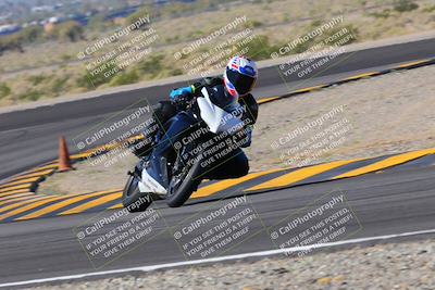 media/Nov-06-2022-SoCal Trackdays (Sun) [[208d2ccc26]]/Turn 11 (10am)/